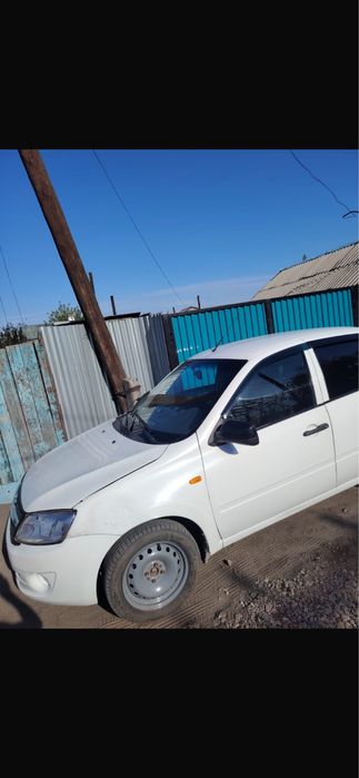 Продаем машину  Lada-Granta
