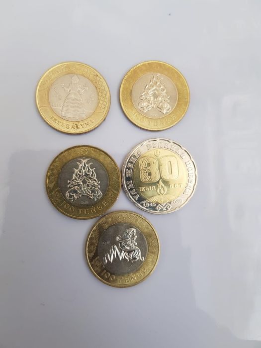 Значки, монеты,знаки отличия