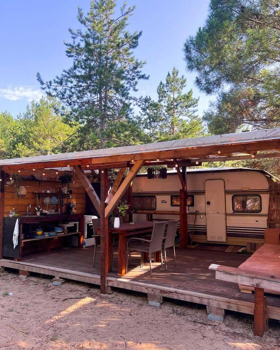 Каравана KIP 1990 г. къмпинг Градина