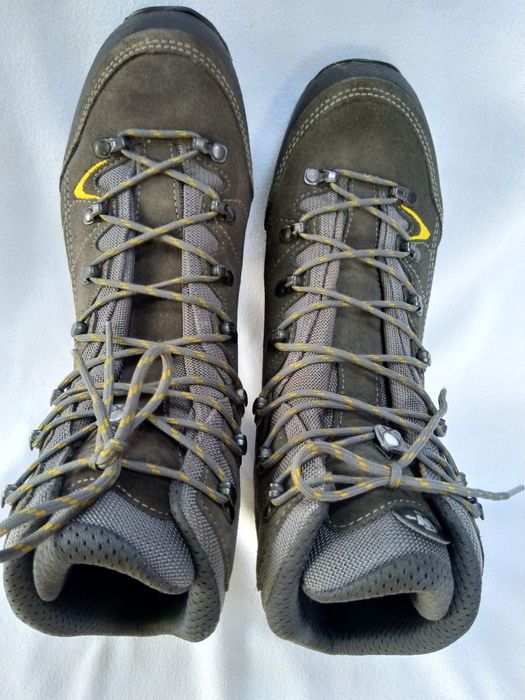 Bocanci Lowa 42 Vantage