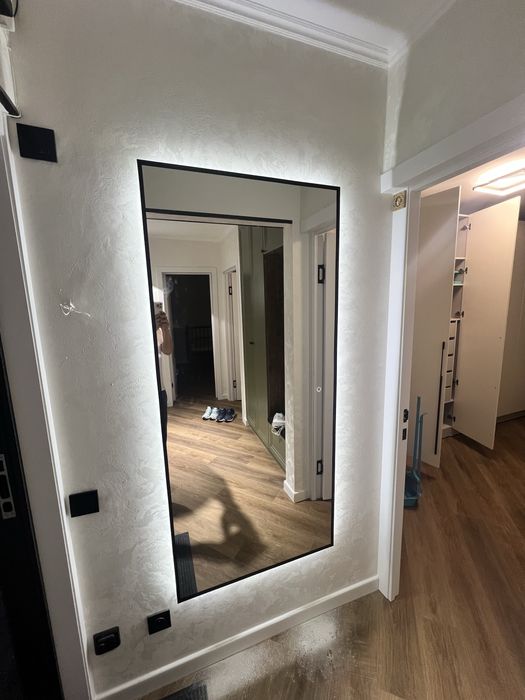 Зеркало на заказ, зеркало с подсветкой