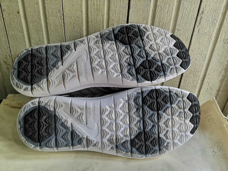 ''Nike Flex Adapt TR ''оригинални маратонки 37.5 номер