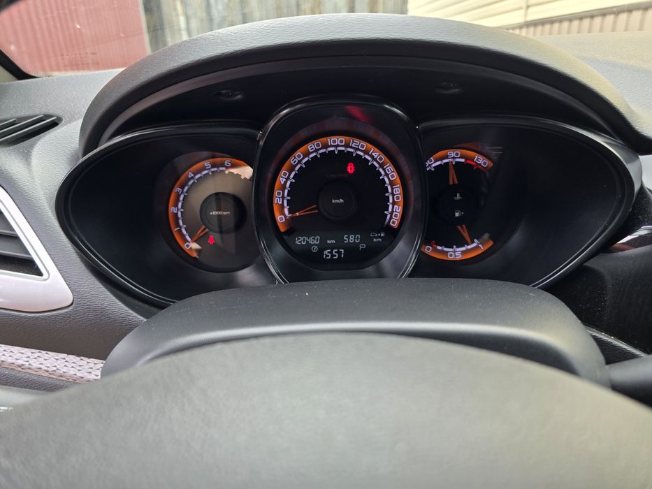 Продам lada vesta sw cross