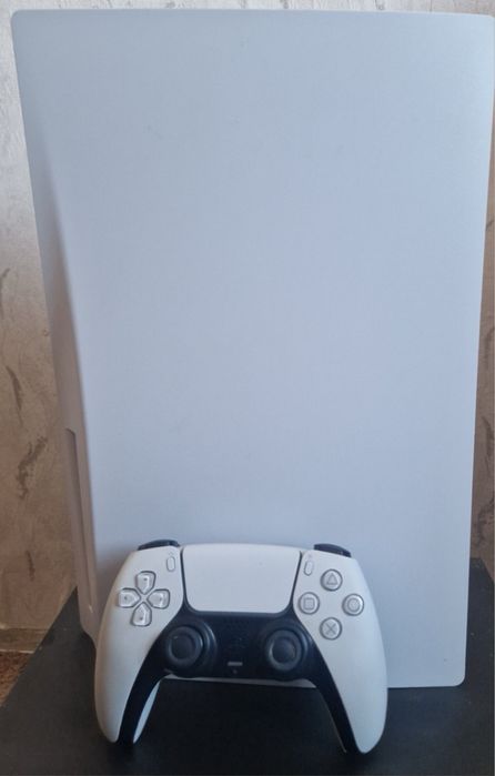 Playstation 5 1TB + игра