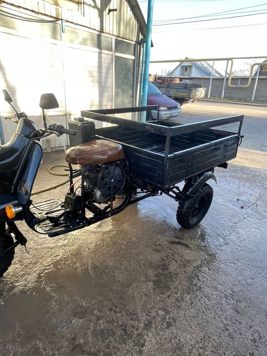 Продам моторолер муровей