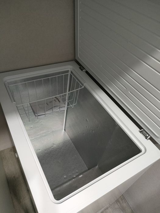 Продам морозилку