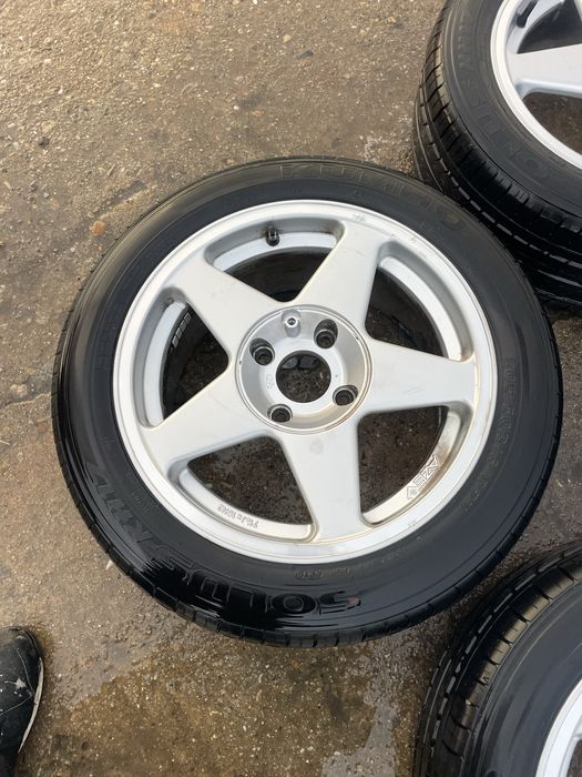 Джанти  AZEV 16цола/4х114.3/ет40/7.5инча/67мм С гуми 205/50/16 KUMHO