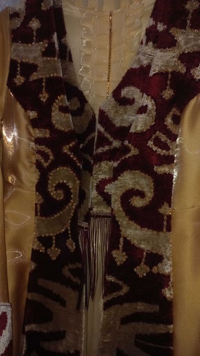 Kelin salom uchun ko'ylak "Cho'pon, Nimcha, Ko'ylak"