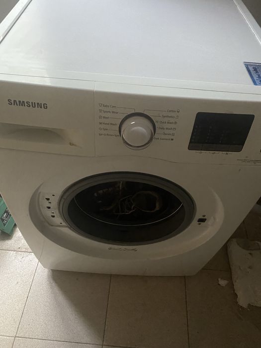 Пералня Samsung wf70f5e0n2w