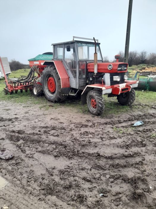 Tractor Massey Ferguson
