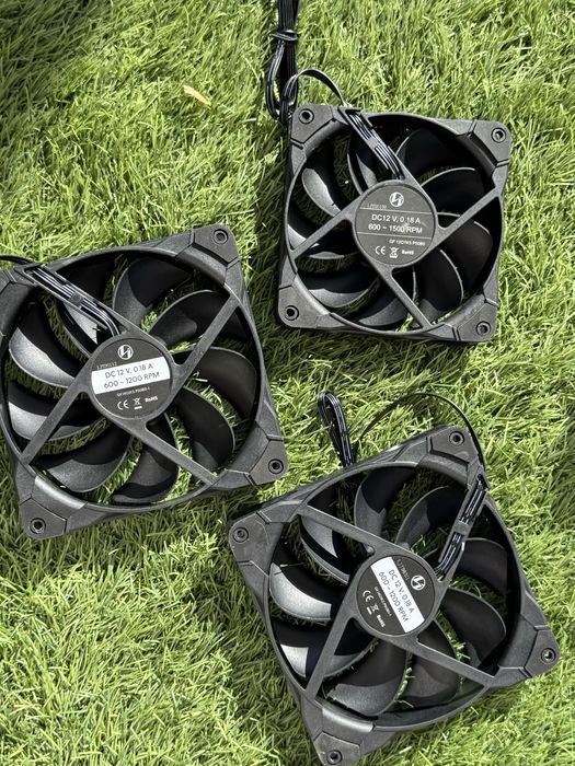 Set 3 ventilatoare  + accesorii Noctua Chromax – stare foarte bună