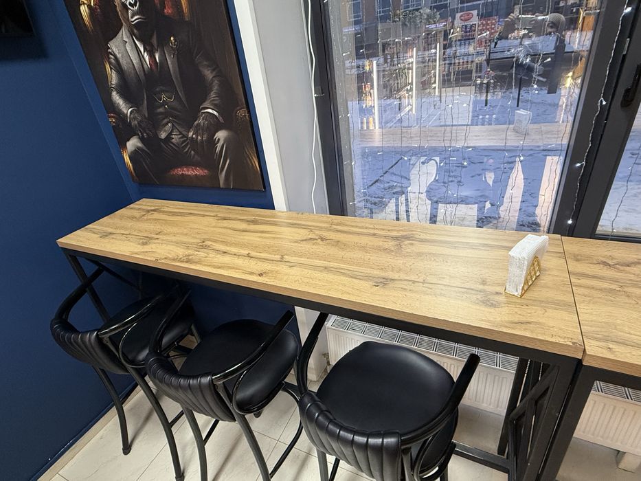 Продадим барный стол - 2 ед