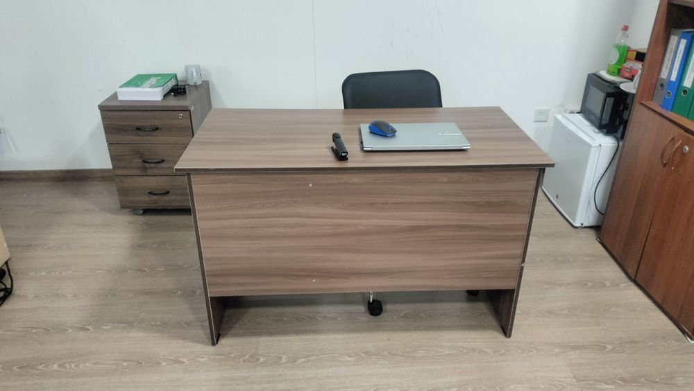 Шкаф, стол,стульчик, диван