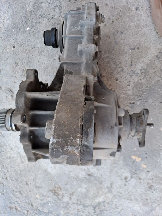 Редуктор для BMW X5 *Сломанный*