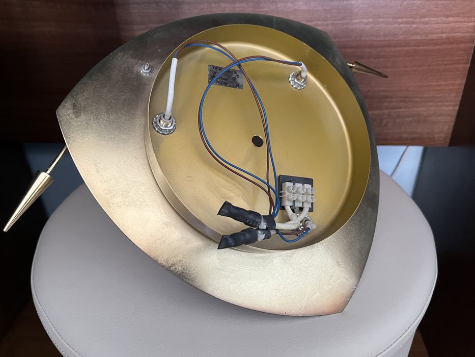 Vand plafoniera cu 3 spoturi de becuri