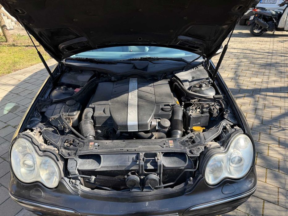 Mercedes C Klasse C240 4Matic