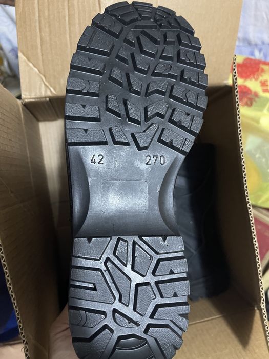 Продам берцы