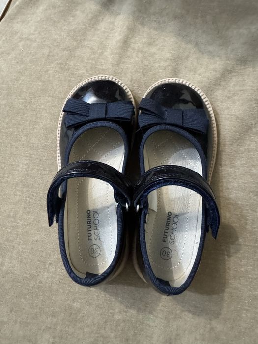 Туфли девочковые 2000тг