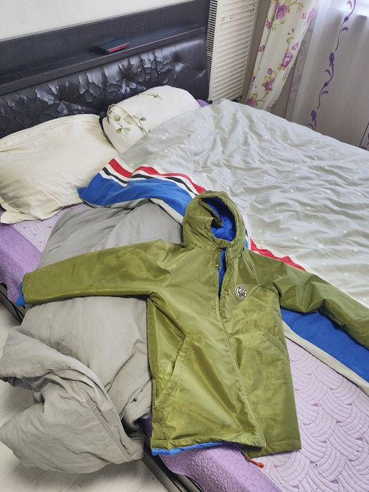 Vând Lot Haine Copii 7 - 9 Ani