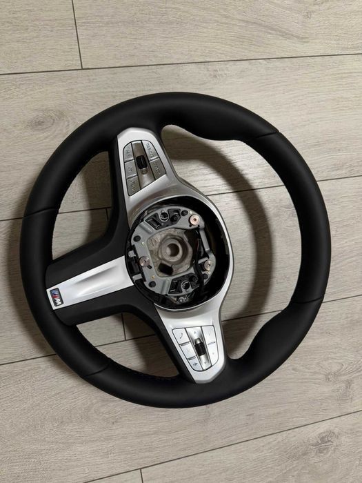 Volan M BMW G30/G31/G32/G01/G02/G11/G12/X5/X6/X7 Facelift Seria 5/6/7