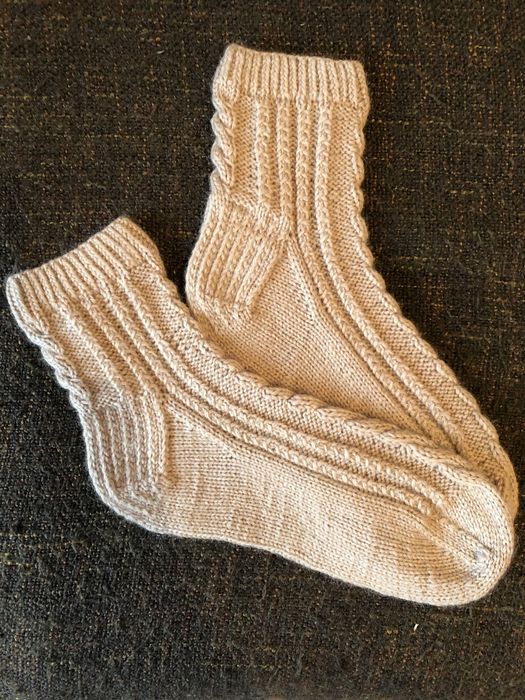 Носочки ручной работы