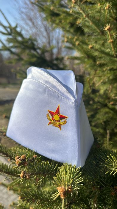 Пилотки галстуки