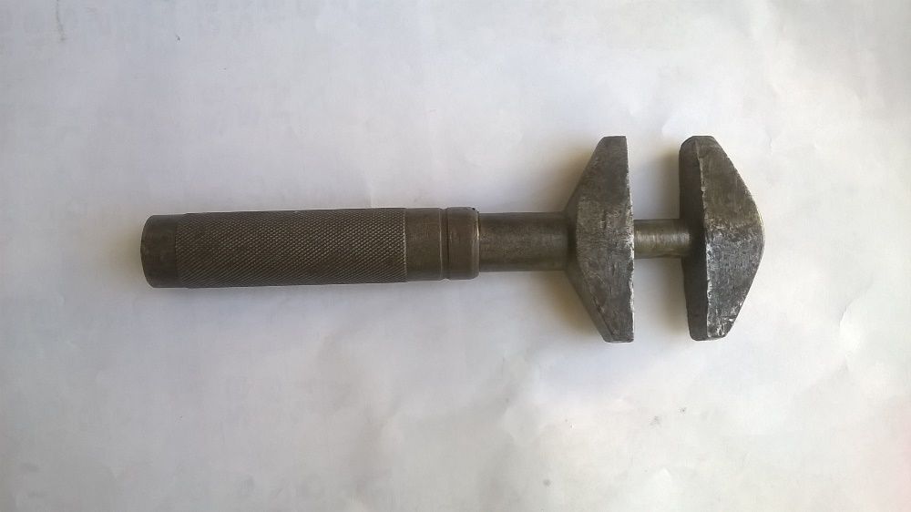 продава  уникален нивелир