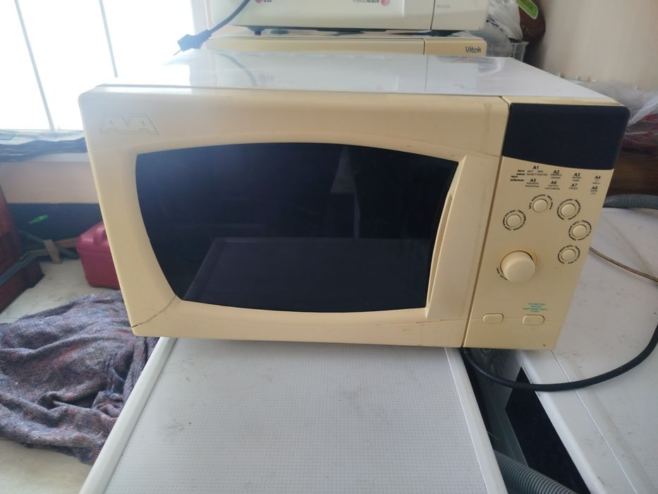 Микроволновая печь