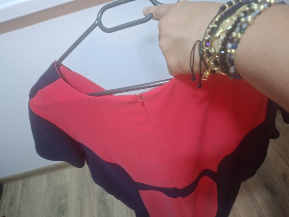 Rochie elegantă.