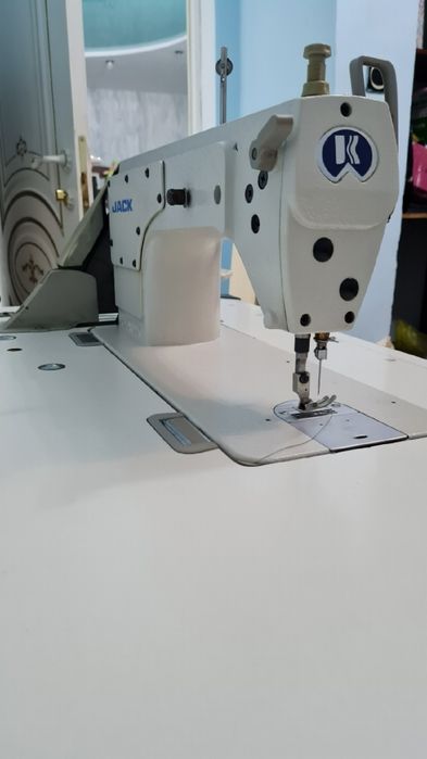 Швейная машина JACK JK-8720