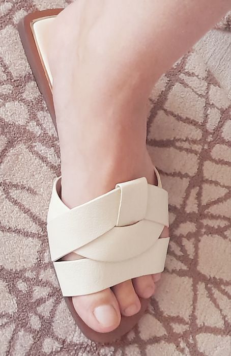 Чехли Zara 35 номер