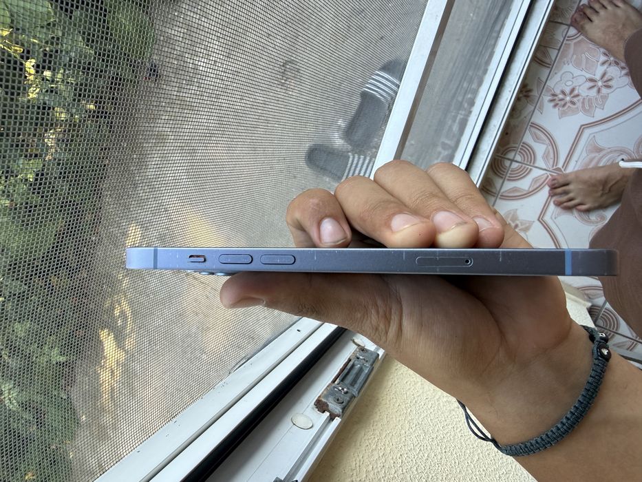 Pachet inedit : Iphone 14 plus si Air pods pro 2