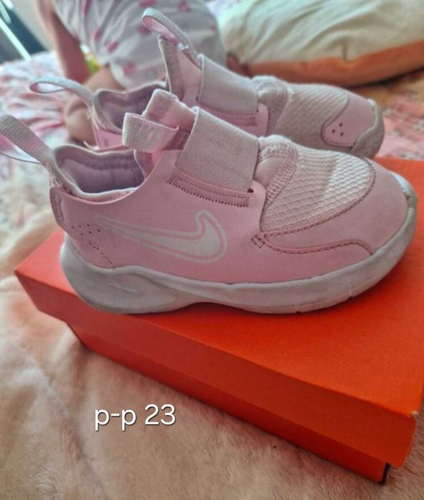 Лот обувки от 18 до 23номер