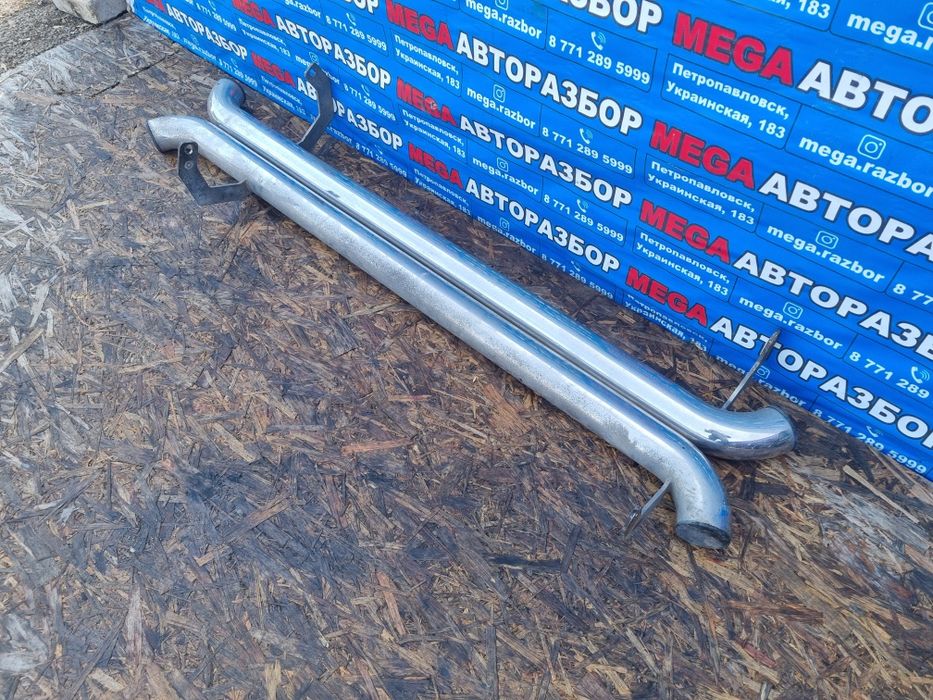 Пороги на Mazda tribute.