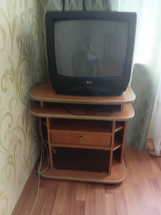 Тумба для телевизора