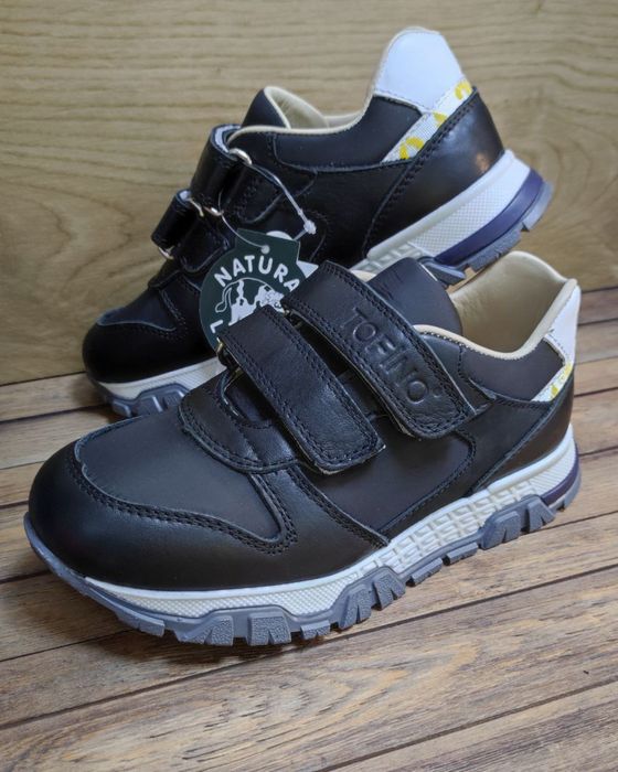 Кроссовки турецкие