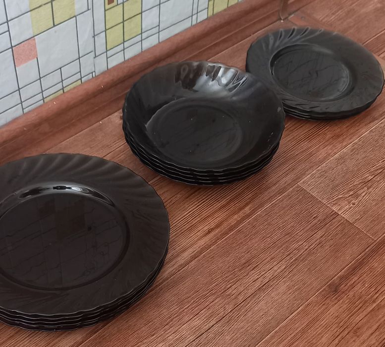 Продам сервиз 18шт