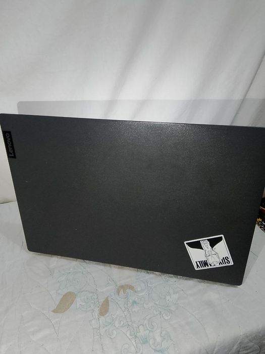 Продам ноутбук Lenovo