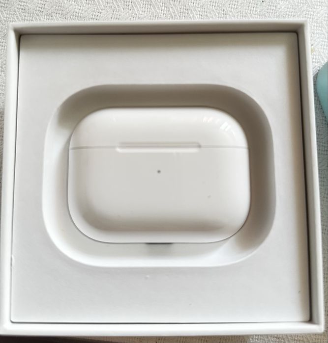 Продам наушники airpods pro2