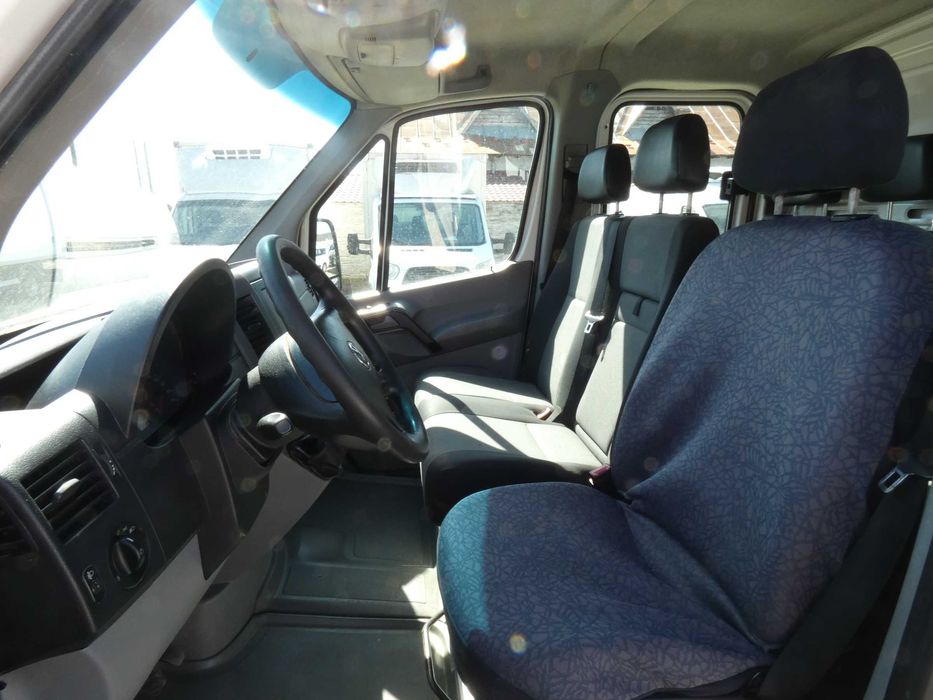 Volkswagen Crafter Doka / 7 locuri / 3,4 m bena / stare foarte buna