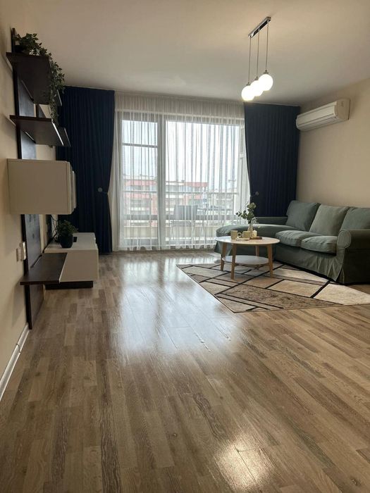 Дава се под наем Тристаен апартамент в Пловдив, Кършияка - 130 кв.м за 650 € - Снимка #2