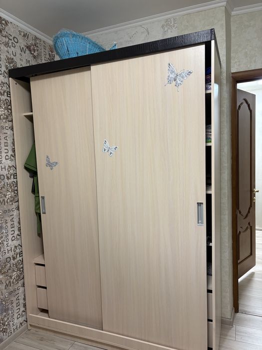 Шкаф купе продам