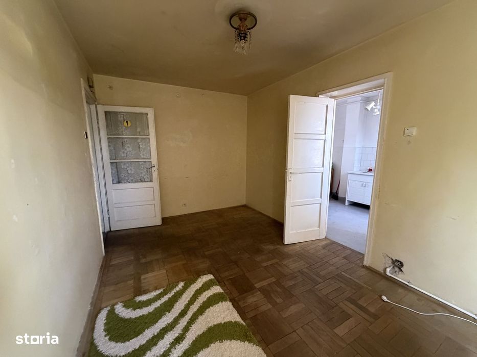 Garsonieră etaj 3 din 4 zona buna — fotografia 3