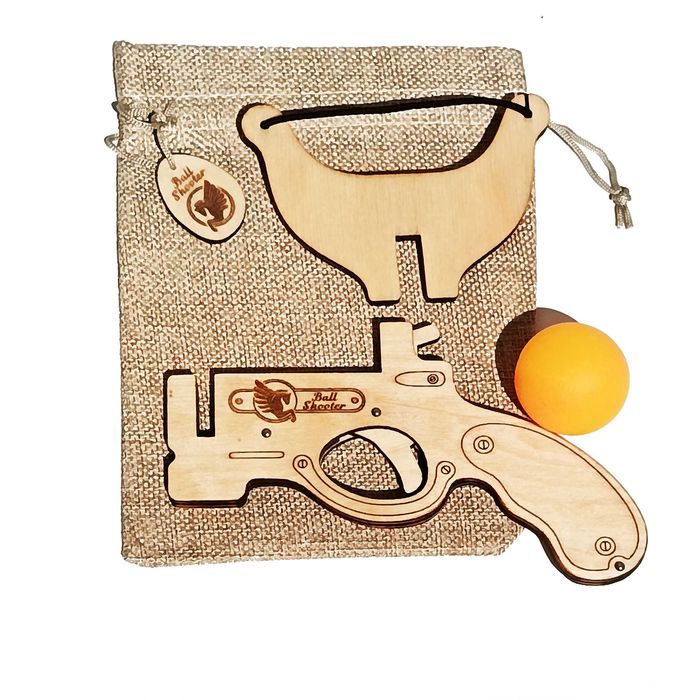 Пистолет за изстрелване на пинг-понг топчета