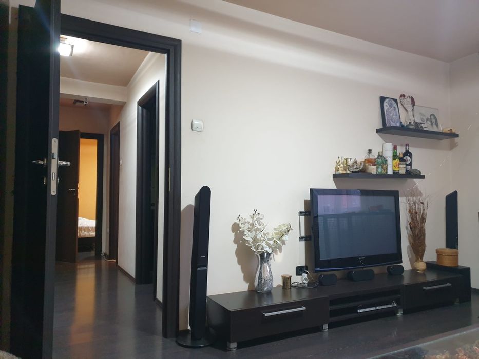 Inchiriez regim hotelier Calea Bucuresti AER CONDITIONAT