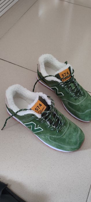 Кроссовки зимние новые NB