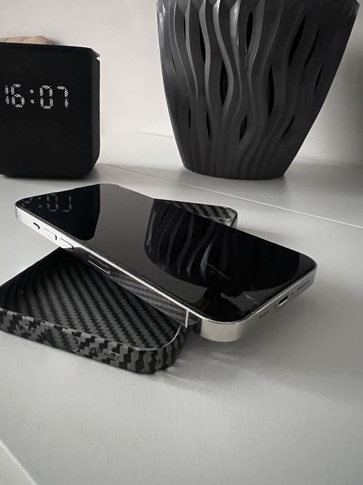 продам iphone 13 pro,