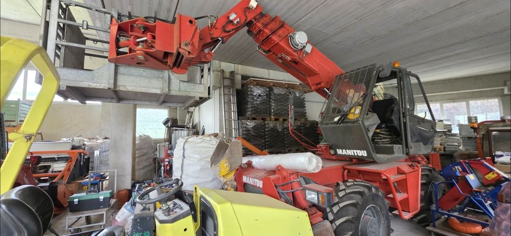 Cabina Manitou MRT 1540 IMPECABIL cu prelungire braț