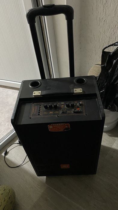 Колонка JBZ состояние мощный