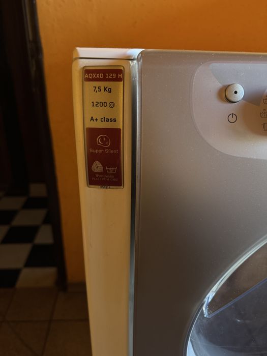Пералня Hotpoint Ariston